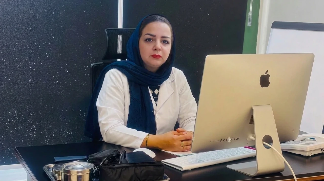 دکتر پونه معلم